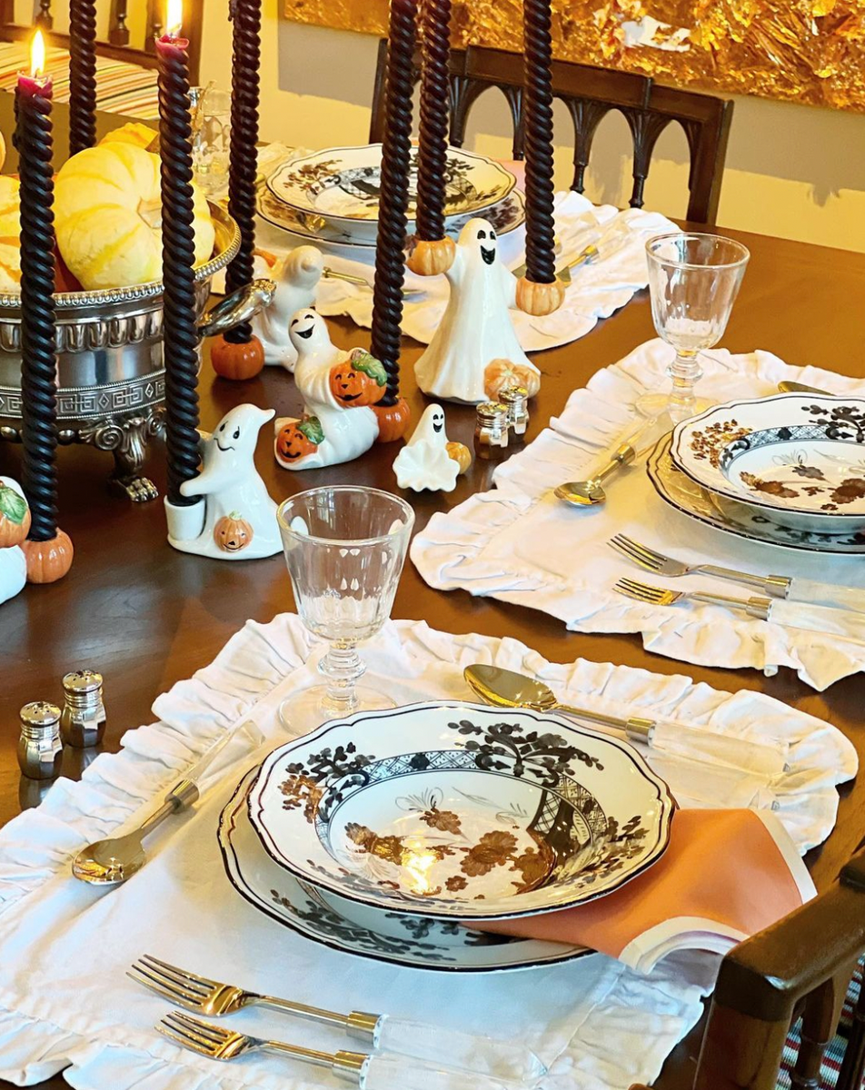 Oriente Italiano Albus Rimmed Soup Plate by Ginori 1735: The Daily