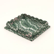 Load image into Gallery viewer, Green Marbled Scalloped Tray Set