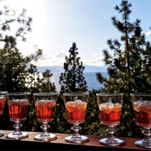 Load image into Gallery viewer, Bee Wine Glass By La Rochere