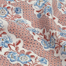 Load image into Gallery viewer, Pink Blooming Trellis Block Printed Dinner Napkin - Set of 2