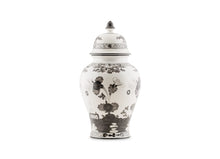 Load image into Gallery viewer, Ginori 1735 Oriente Italiano Albus Potiche Vase