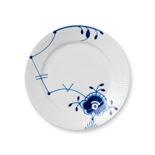 Load image into Gallery viewer, Blue Fluted Mega No. 6 Plate by Royal Copenhagen