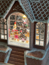 Load image into Gallery viewer, Gingerbread House Water Globe