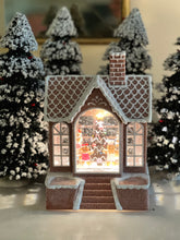 Load image into Gallery viewer, Gingerbread House Water Globe