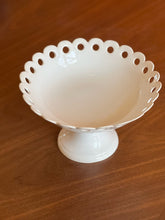 Load image into Gallery viewer, Anne Sur Pied Haut Basket by Bourg Joly Malicorne