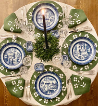 Load image into Gallery viewer, Blue Canton Dinner Plate by Mottahedeh, Large