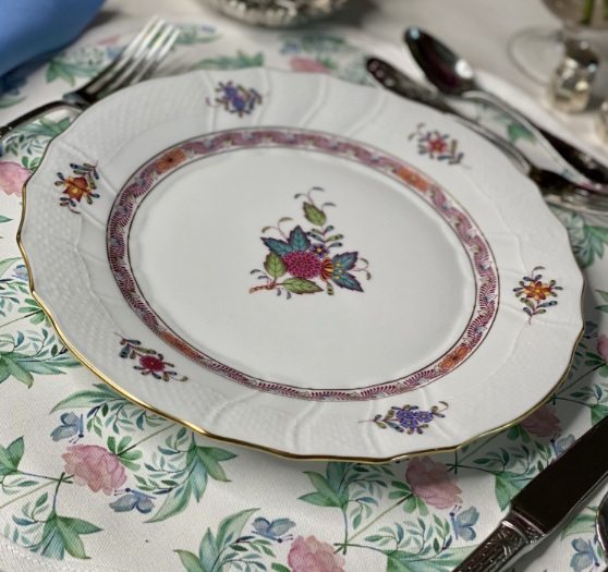 Herend Mulitcolor Chinese Bouquet Dinner Plate