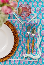 Load image into Gallery viewer, Pandora Scalloped Dinner Napkins by Furbish Studio - Set of 4