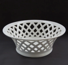 Load image into Gallery viewer, Reynaud Croisillons Basket by Bourg Joly Malicorne