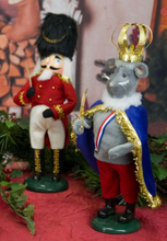 Load image into Gallery viewer, Byers' Choice Nutcracker Collection
