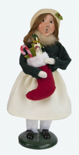 Load image into Gallery viewer, Byers' Choice Family with Stockings