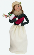Load image into Gallery viewer, Byers' Choice Family with Stockings