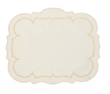Load image into Gallery viewer, Scalloped Linen Placemats with Coating - Set of 4