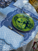 Load image into Gallery viewer, Scalloped Linen Placemats with Coating - Set of 4