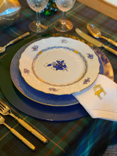 Load image into Gallery viewer, Lacquer Ombre Placemats by Von Gern Home