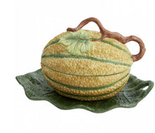 Load image into Gallery viewer, Large Melon Tureen with Underplatter by Mottahedeh