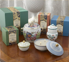 Load image into Gallery viewer, Famille Verte Heirluminare Shang Vessel