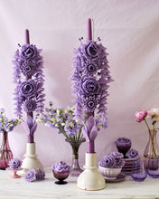 Load image into Gallery viewer, Purple Flower Candle