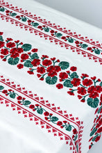 Load image into Gallery viewer, Geranio Embroidered Rectangular Tablecloth
