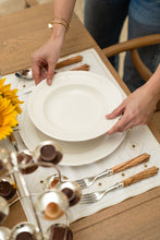 Load image into Gallery viewer, Ojete Ivory Placemat