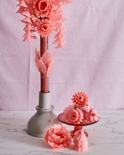 Load image into Gallery viewer, Pink Flower Candle