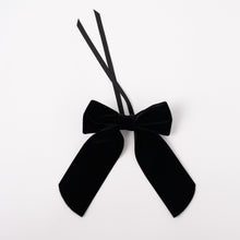 Load image into Gallery viewer, Individual Velvet Napkin Bows | No Reservation
