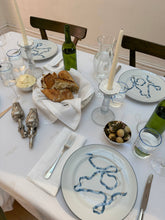 Load image into Gallery viewer, Sprezz - Ribbon Dinner Plates | Set of Four
