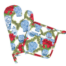 Load image into Gallery viewer, 8 Oak Lane - Poinsettias Oven Mitt Set
