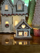 Load image into Gallery viewer, White Icing Lighted Gingerbread House
