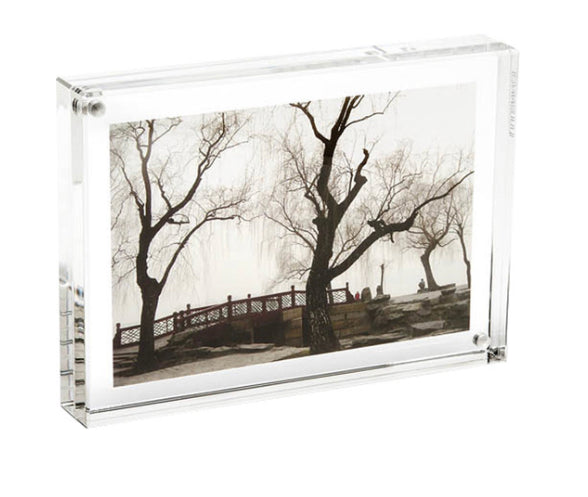 Original Magnet Frame by Canetti- 5x7