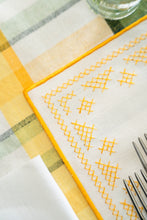 Load image into Gallery viewer, Pedralbles Marigold Placemat

